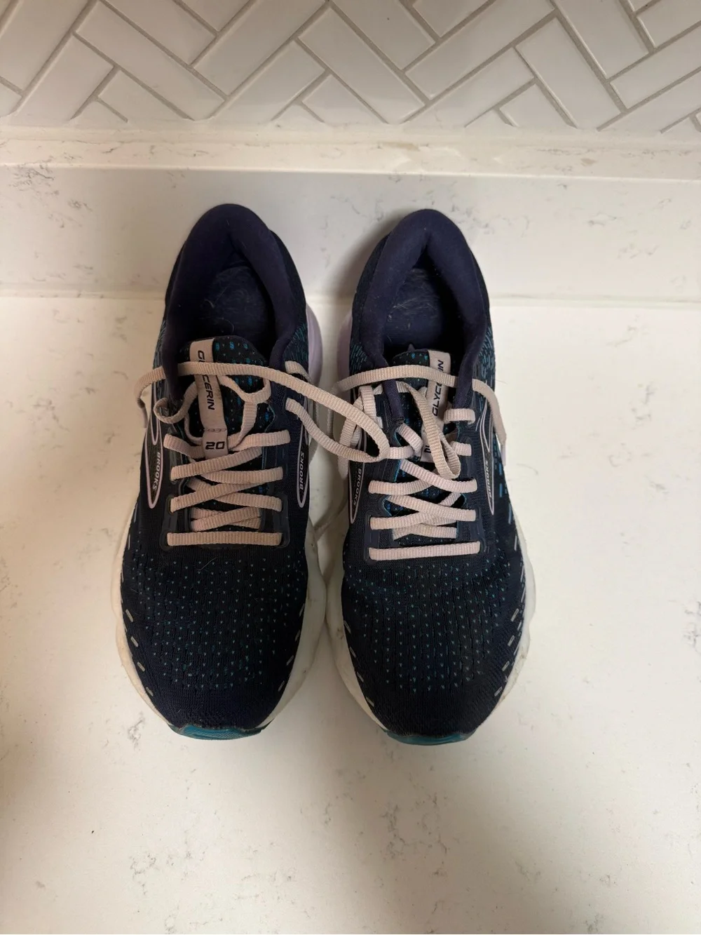 Brooks plush cushioned